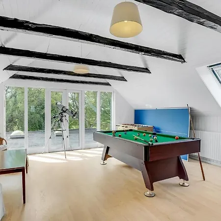 Stunning In With Kitchen Prázdninový dům *