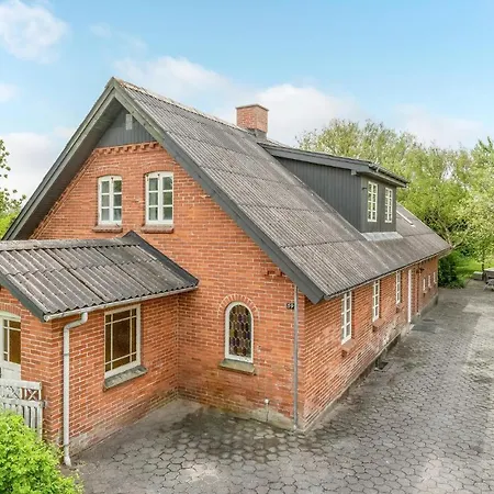 Prázdninový dům Stunning In With Kitchen *